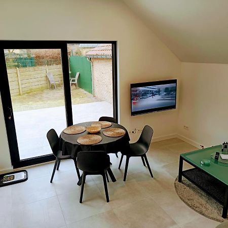 Casa Roman Zonhoven Екстериор снимка